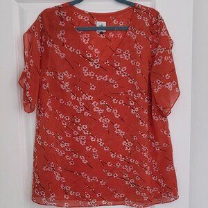CAbi Blouse Cherry Blossom Floral Chiffon Split Sleeve Flowy Top 5712 Large